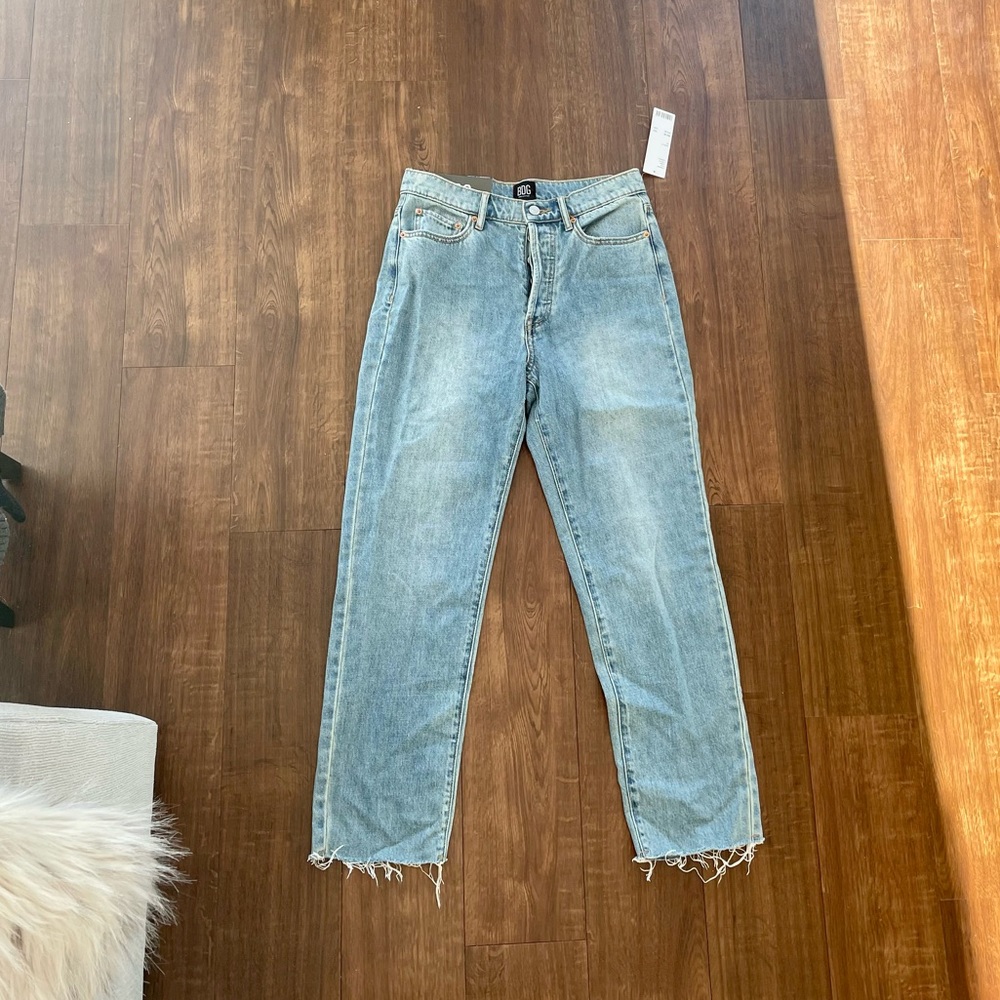 BDG Women’s light wash jeans
